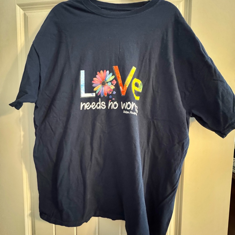 Navy Blue Love Graphic T-Shirt